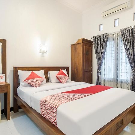 Hotel Oyo 3267 Omah Suryo Jogyakarta Zewnętrze zdjęcie