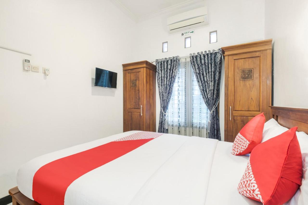 Hotel Oyo 3267 Omah Suryo Jogyakarta Zewnętrze zdjęcie