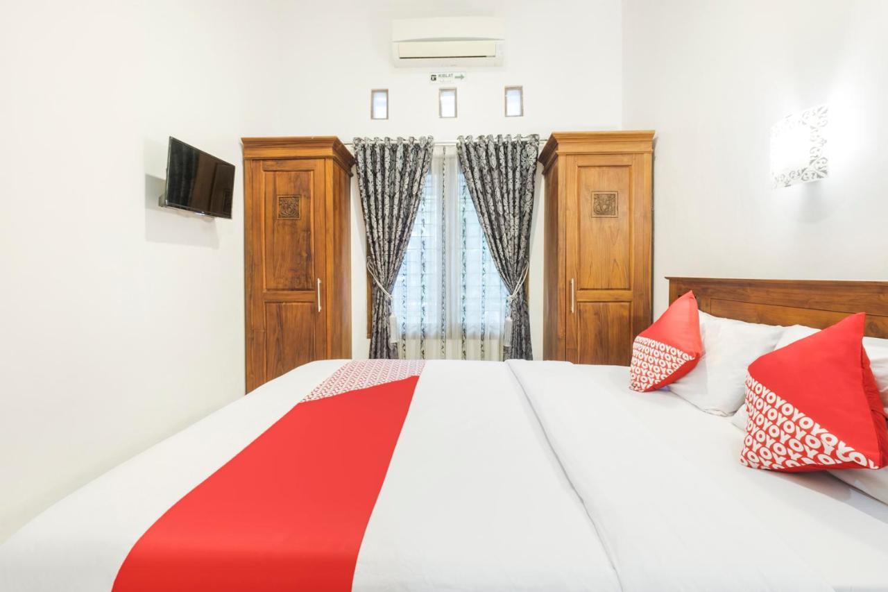 Hotel Oyo 3267 Omah Suryo Jogyakarta Zewnętrze zdjęcie